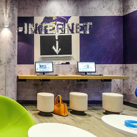 ホテル イビス バジェット シティ メッセ *